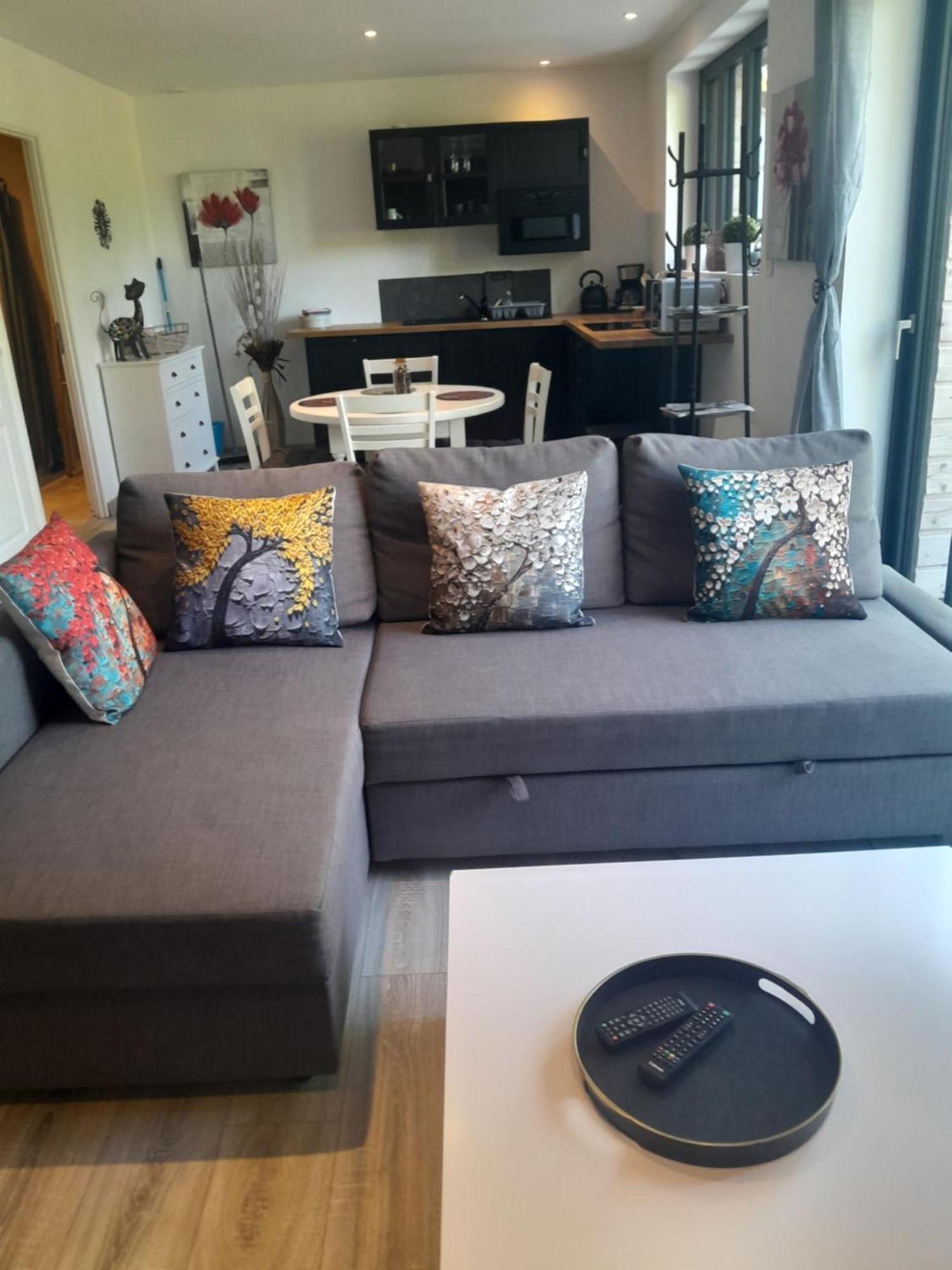 Au Dela Des Remparts Holiday home